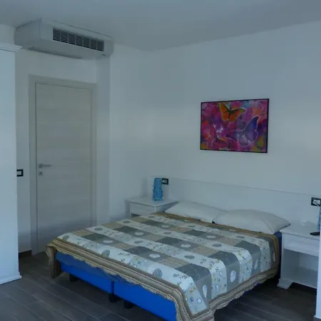 Alojamento de Acomodação e Pequeno-almoço Le Farfalle