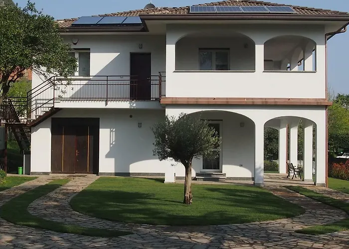 Bed & Breakfast Le Farfalle 3*